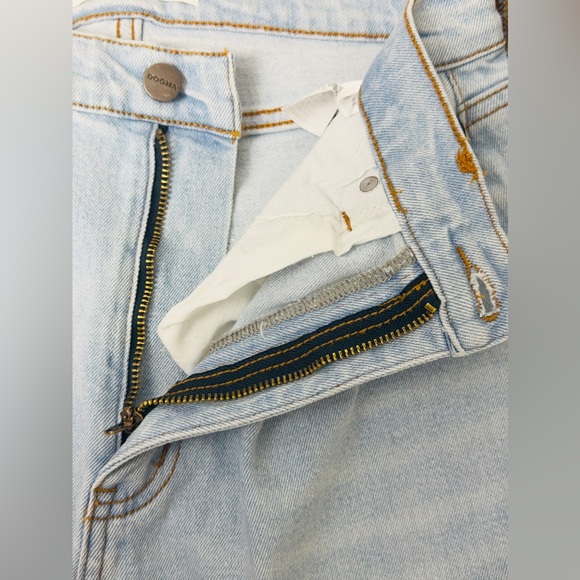 DOGMA JEANS Light Wash Distressed High waist Straight Leg Jeans Size 11/… - Picture 4 of 12